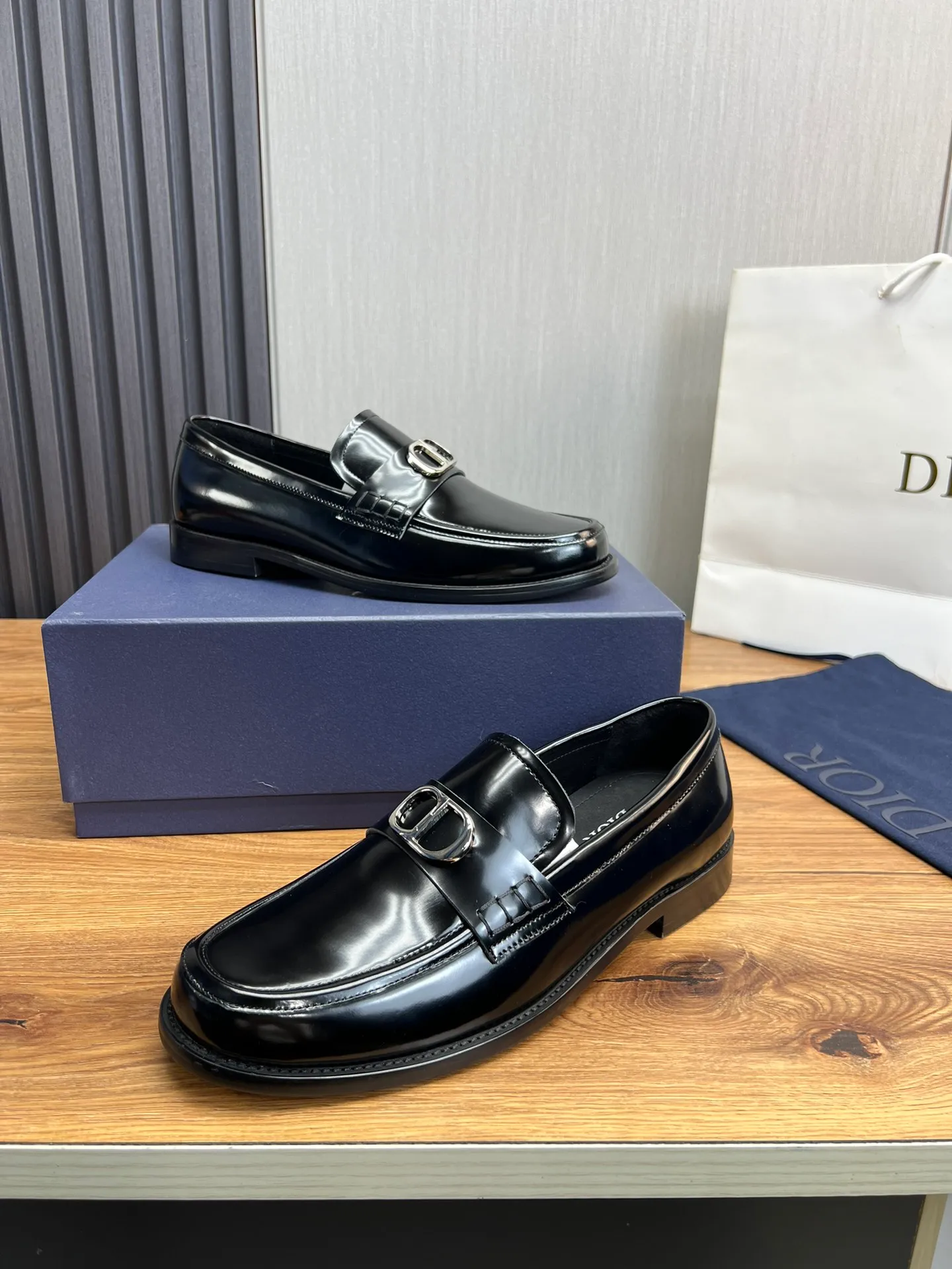 Men's men's shoes💰560💰 Dior men's business casual leather shoes👞all use imported original brand leather, just to create a more comfortable wearing experience, upper: original cowhide➕imported sheepskin lining, original non-slip and wear-resistant rubber outsole✔️36-45 (38.45 non-returnable)